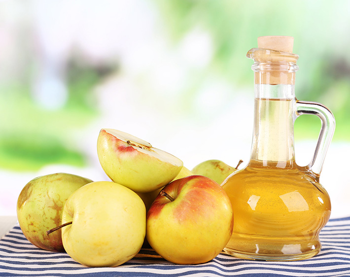 7 Surprising Healing Benefits Of Vinegar & Why You Should Have It In