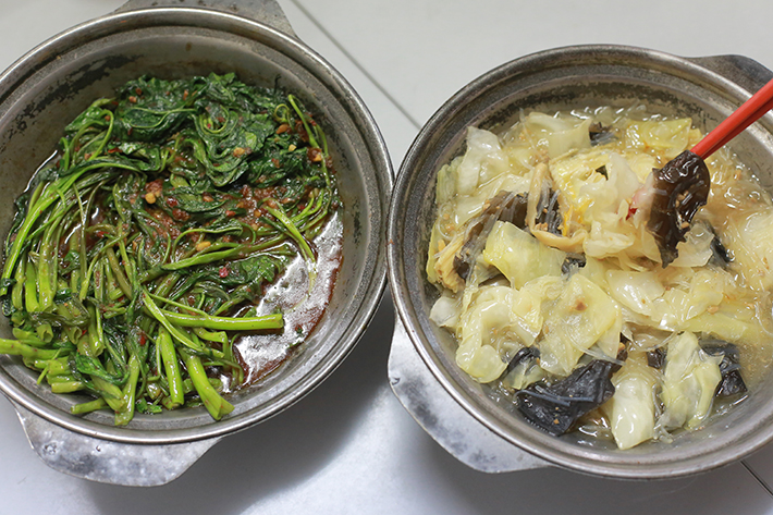 Lau Wang Claypot Delights Vegetable Dishes