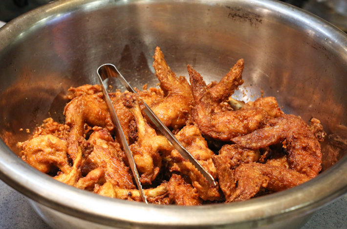 Bai Nian Chicken Wings