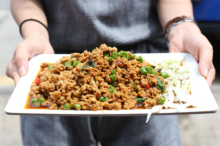 Nana Basil Minced Pork