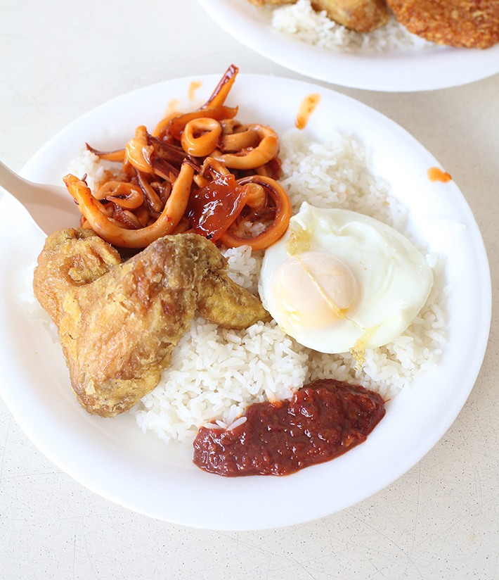 plate 1 chong pang nasi lemak